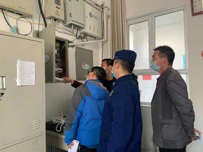鞏留消防開展復(fù)課前消防安全聯(lián)合檢查，強化計算機房維護(hù)服務(wù)
